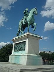 180px-Statue_Henri_IV_Pont_Neuf.jpg