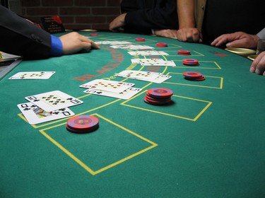 700461BlackJackTable.jpg