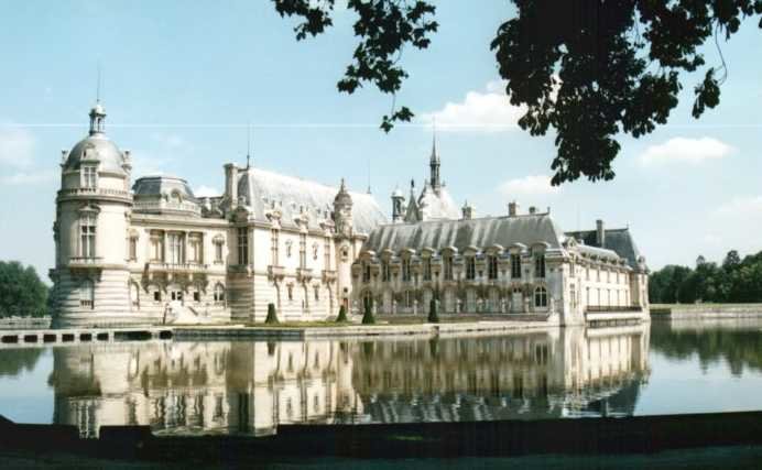 ChateauChantilly_WEB.jpg