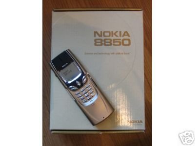 Nokia_8850_Gold_And_Silver.jpg