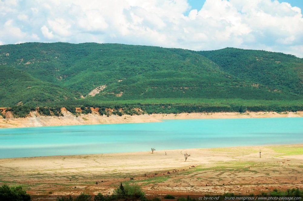 normal_lac-espagne-embalse_de_mediano.jpg