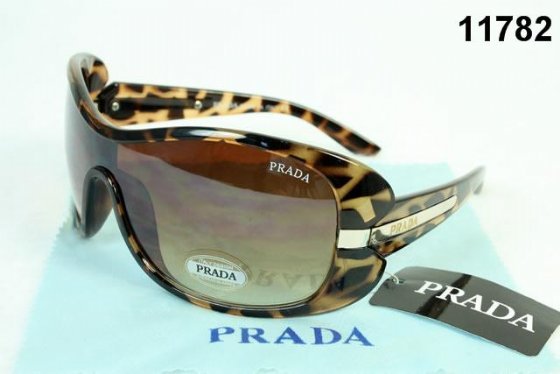 prada-10.jpg